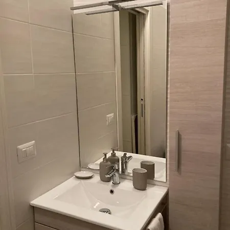 40 Metri Quadri Apartment *